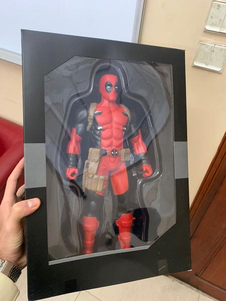 Deadpool Figurine Géant 30cm en PVC