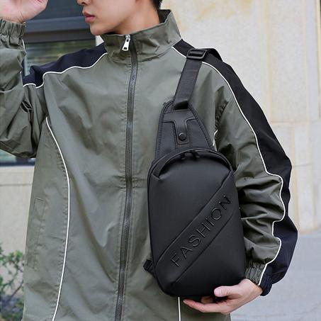 Fashion Black Sac de poitrine décontracté pour hommes avec bandoulière LX068 - Noir