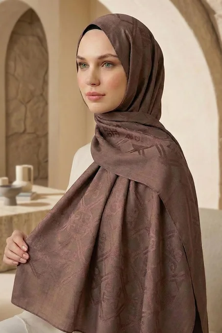 CHALE PIERRE CARDIN/932
