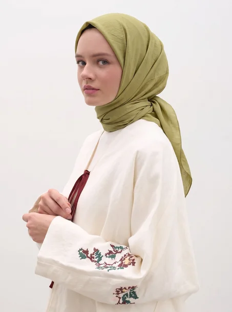 FOULARD BENETTON UNI /BEURRE