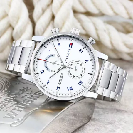 montres TOMMY HILFIGER