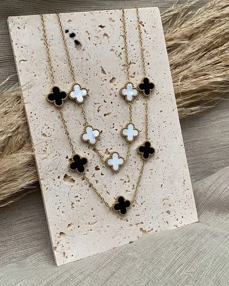 Collier inoxydable minimaliste – Élégance discrète ✨