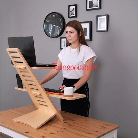 حامل كمبيوتر العصري من الخشب، مع هذا الحامل يمكنك العمل وانت واقف ، support pc professionnel