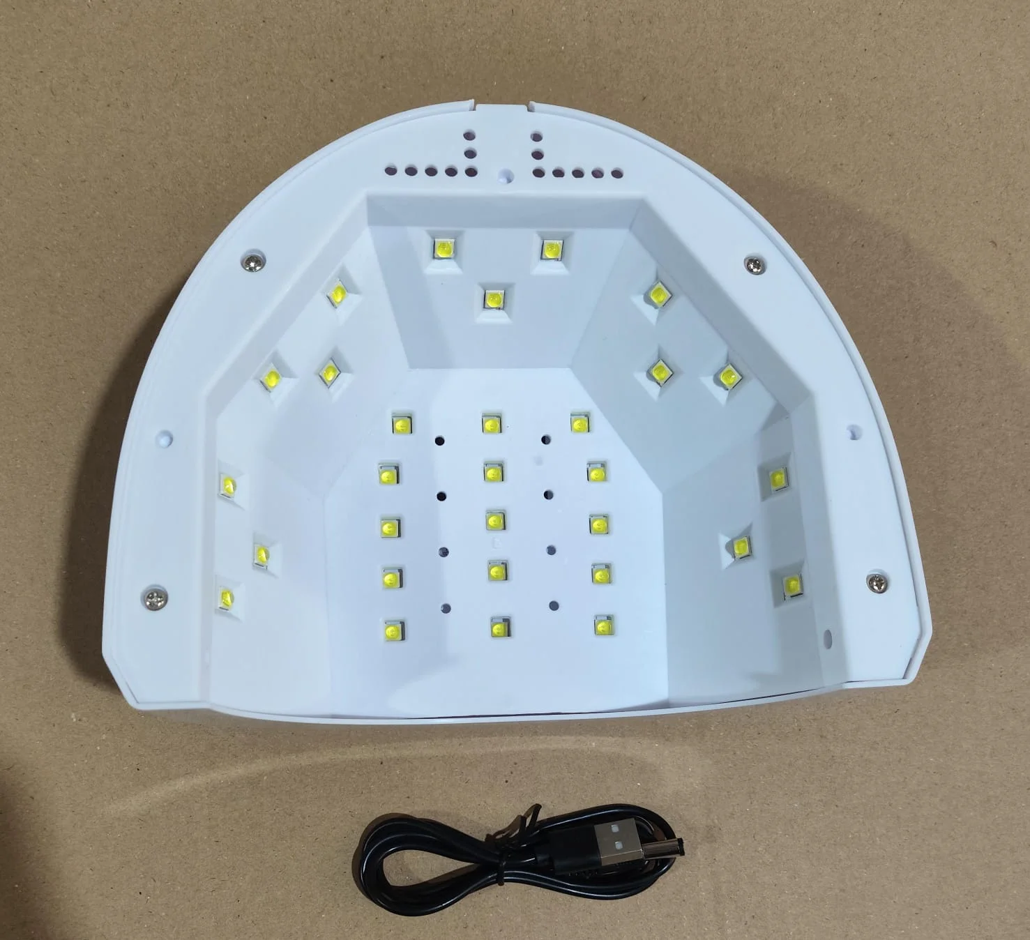 مجفف أظافر LED & UV احترافي لتجفيف الجل بسرعة – جودة عالية للاستخدام المنزلي والصالونات