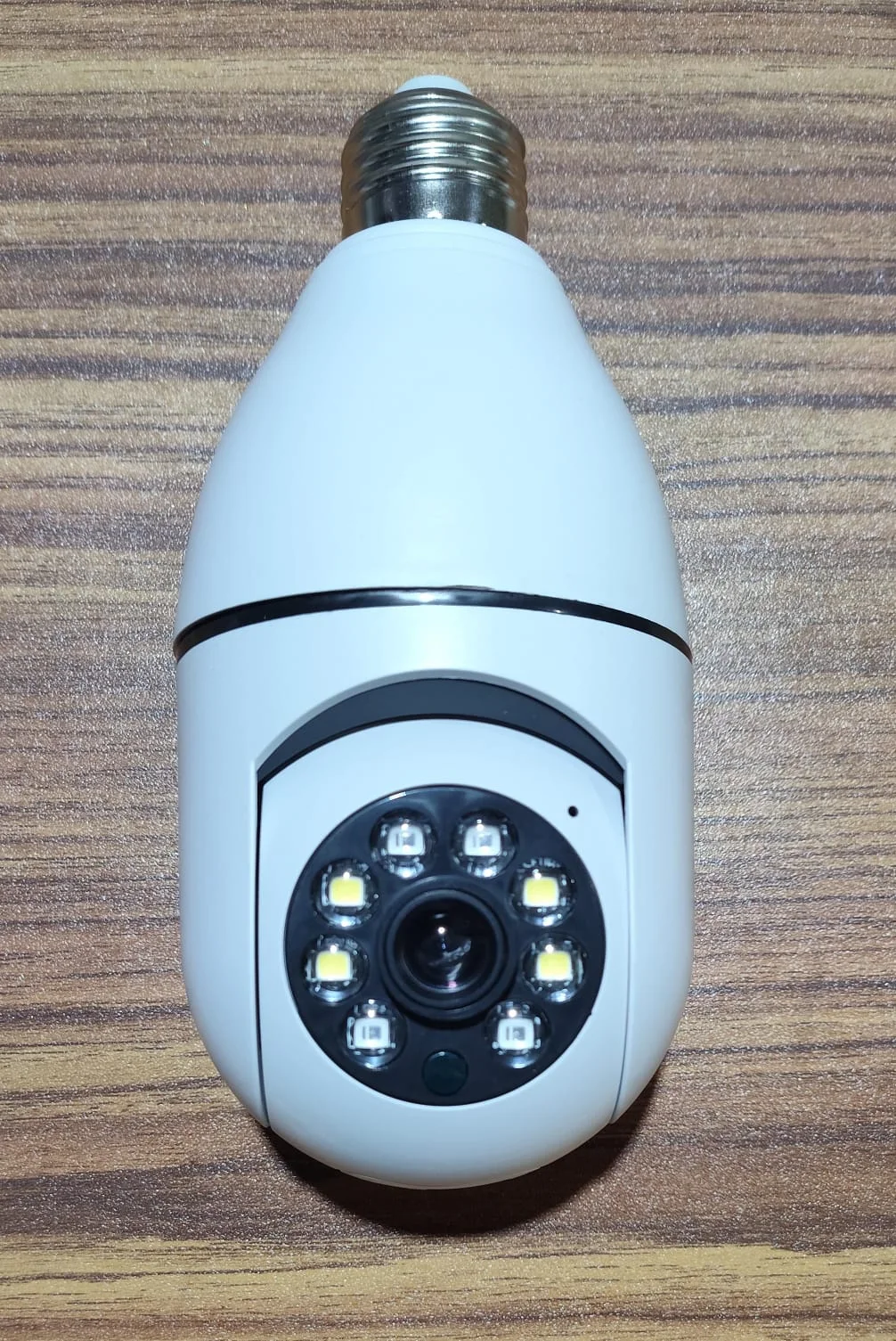 كاميرا مراقبة ذكية بدقة 1080P مع تتبع تلقائي وإنذار حركة – واي فاي – رؤية ليلية كاملة