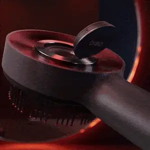 Glamour™- مشط تدليك كهربائي مع علاج الاهتزاز والضوء الأحمر