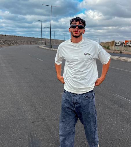 T-shirt Dont be fake