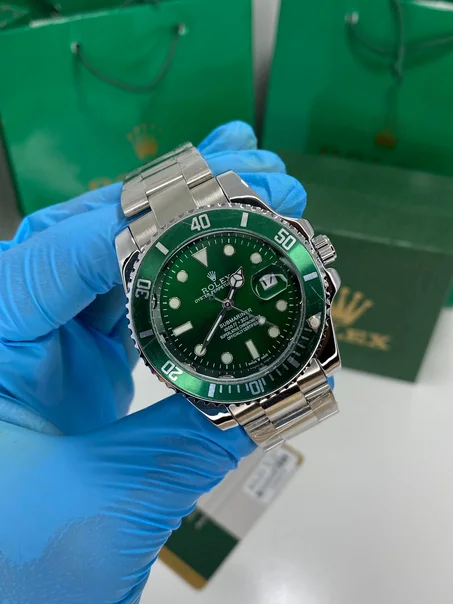 Rolex submariner vert