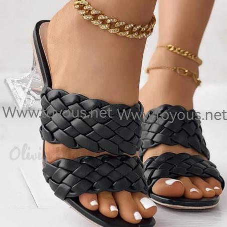 Sandale a talon transparent