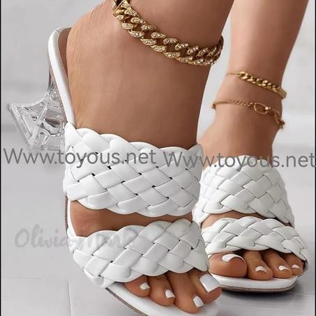 Sandale a talon transparent