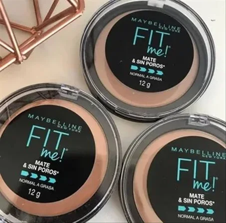 مايبيلين فيت مي غير لامع ويغطي المسام - بودرة غير لامعة للبشرة العادية إلى الدهنية