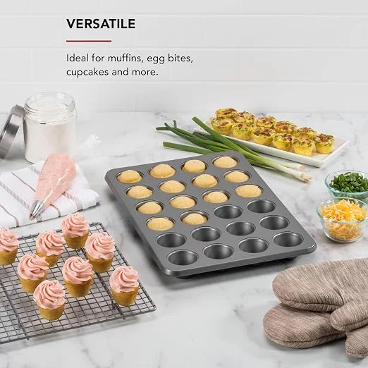 قالب ميني موفين وميني كيك احترافي 24 عين من KitchenAid