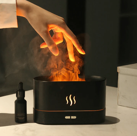 AromaFlame معطر الجو بتصميم مدفأة اللهب