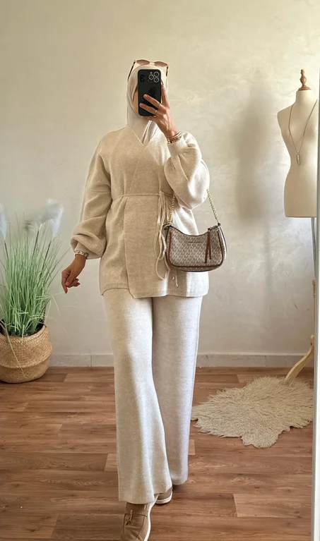 🌸 طقم ديال الأناقة  سروال واسع + كيمونو مع حزام🌸