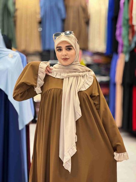 ensemble HAYAE  يتكون من قطعتين عباءة مع فولار كشكشة