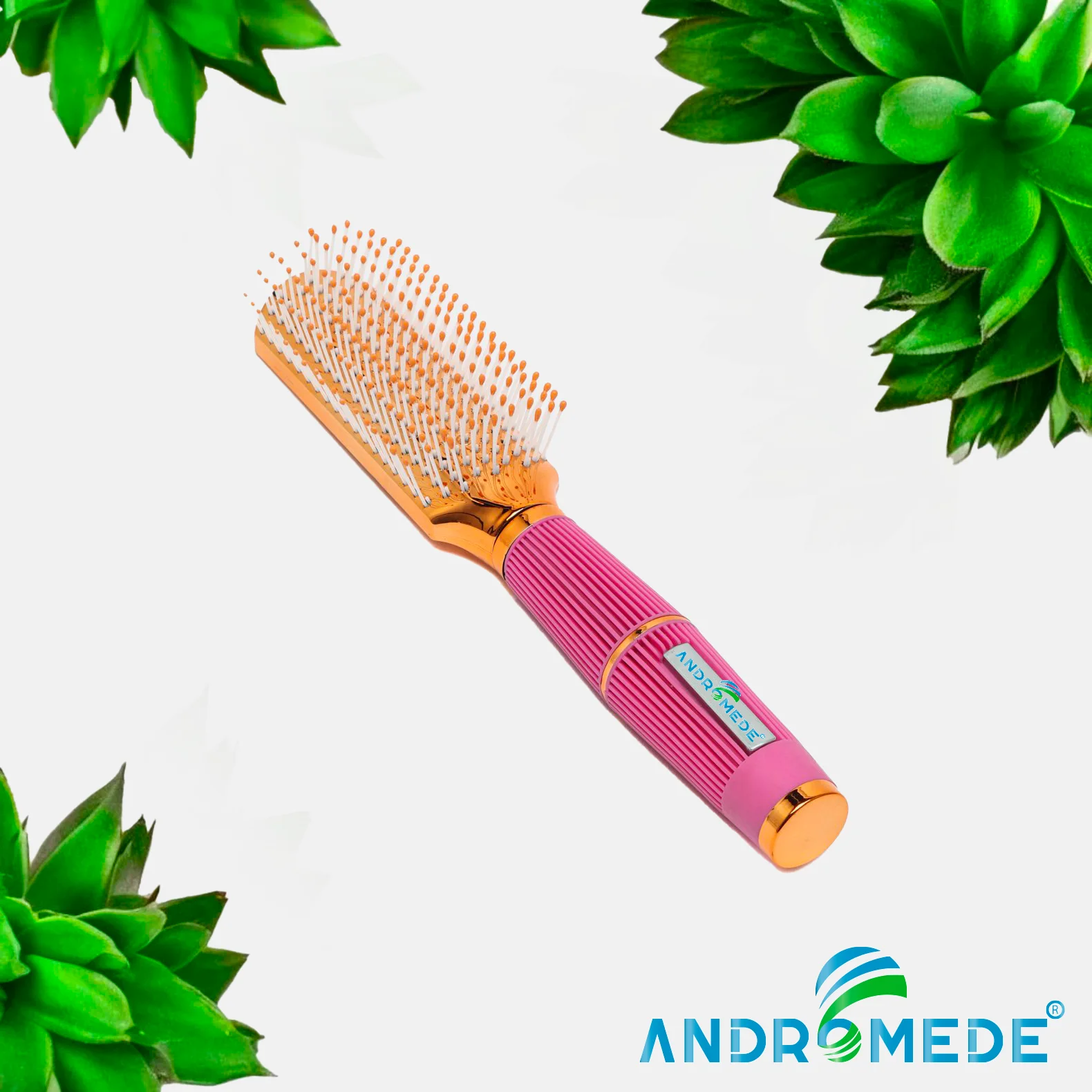 Brosse à cheveux souple composé de poils en nylon .