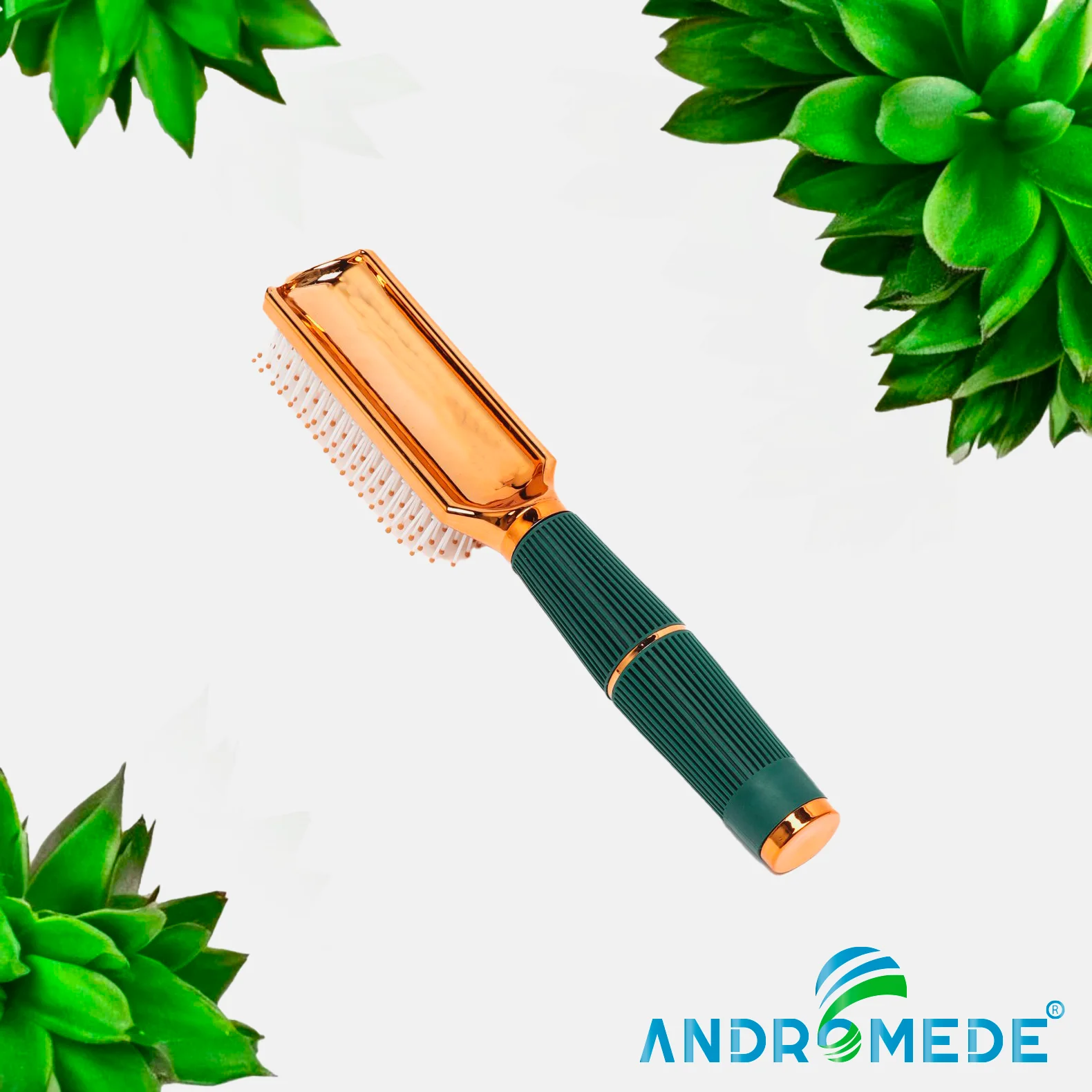 Brosse à cheveux souple composé de poils en nylon .