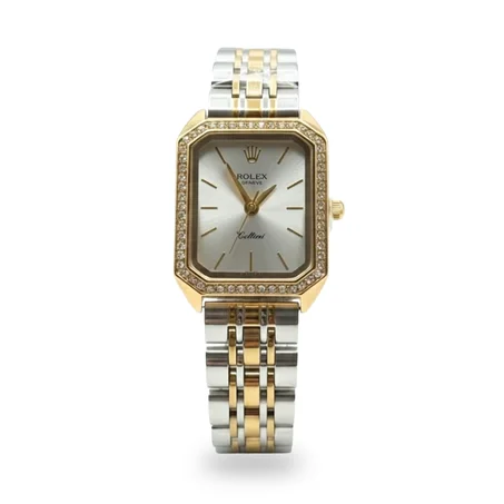 ساعة نسائية فاخرة