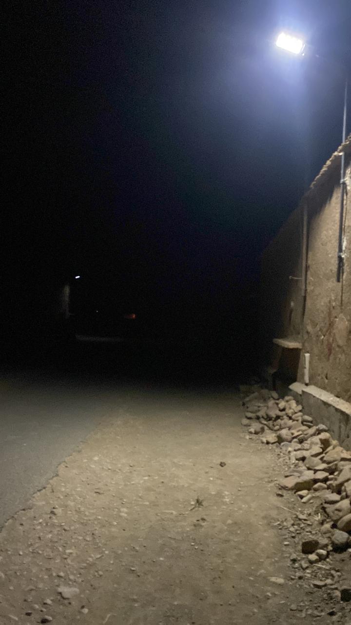 عرض2  مصابيح 400 واط
