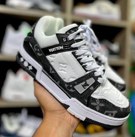 حذاء الجري على الطرق للرجال