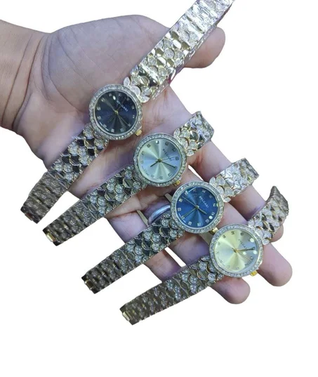 الساعات النسائية