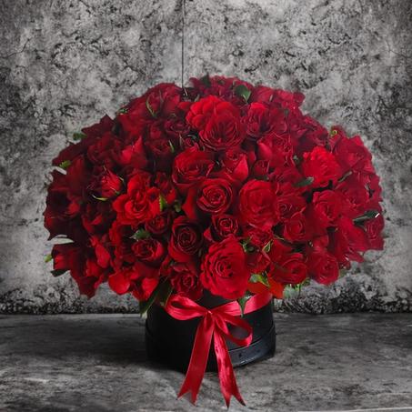 Boîte Impériale de Roses Rouges