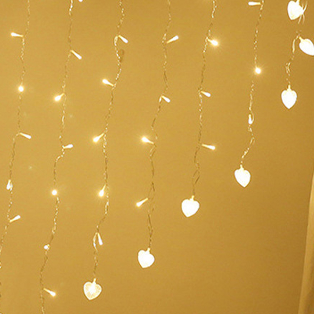 ستارة مضيئه على شكل قلب