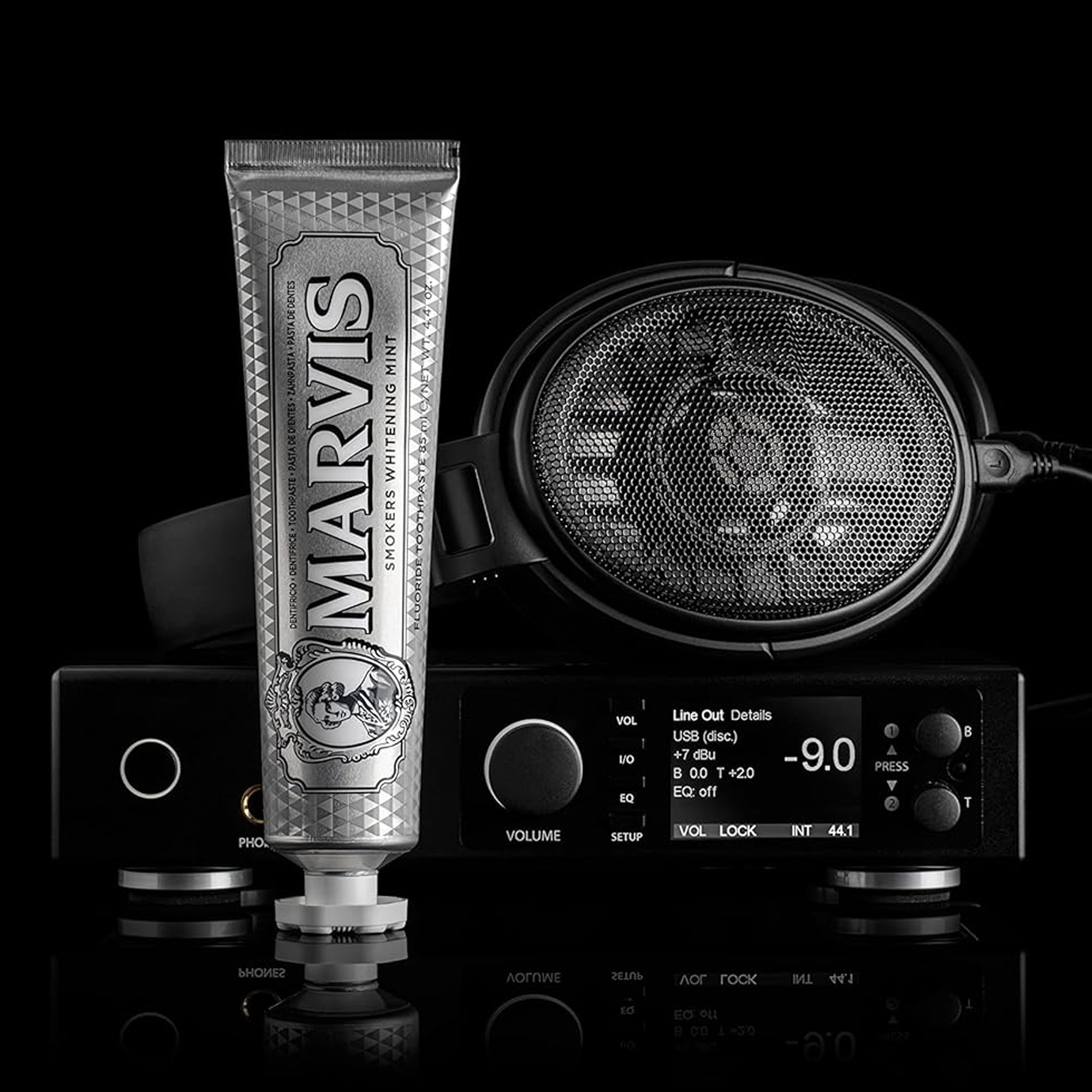 مارفيس معجون الأسنان المبيض بالنعناع الأصلي – الحل المثالي لابتسامة أكثر بياضًا للمدخنين