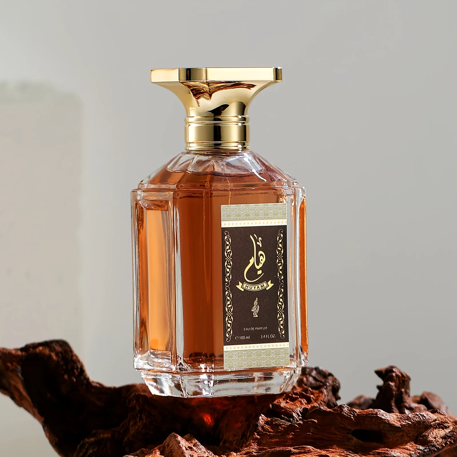 Huyam : l’or noir des émirats – l’essence des rois