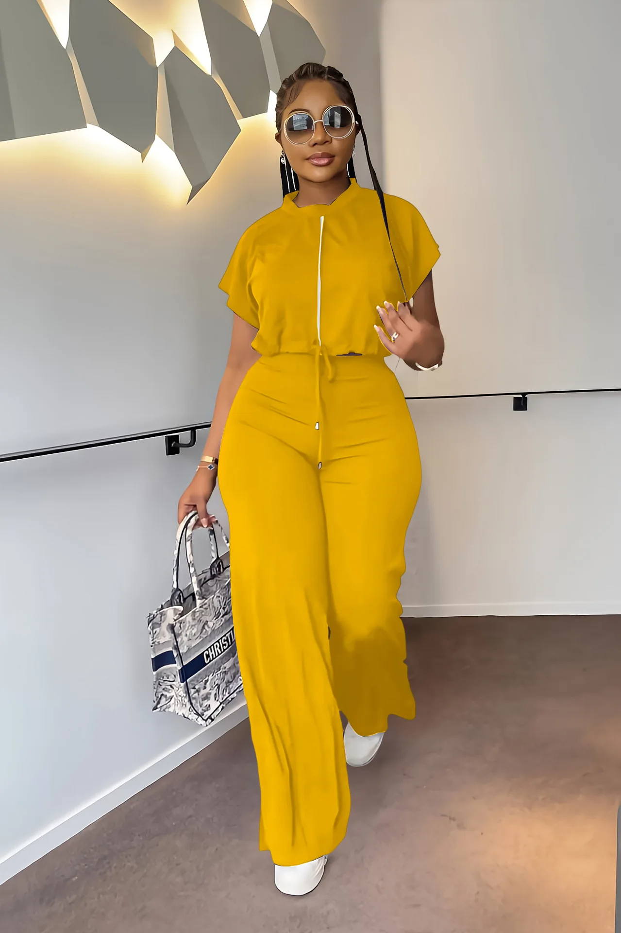 Jaune