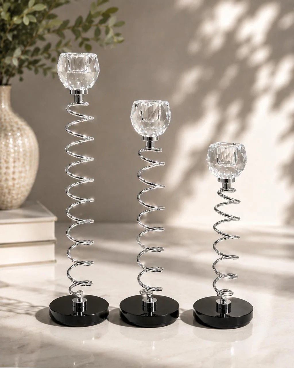 Trio de Bougeoirs Sculpturaux Luxueux