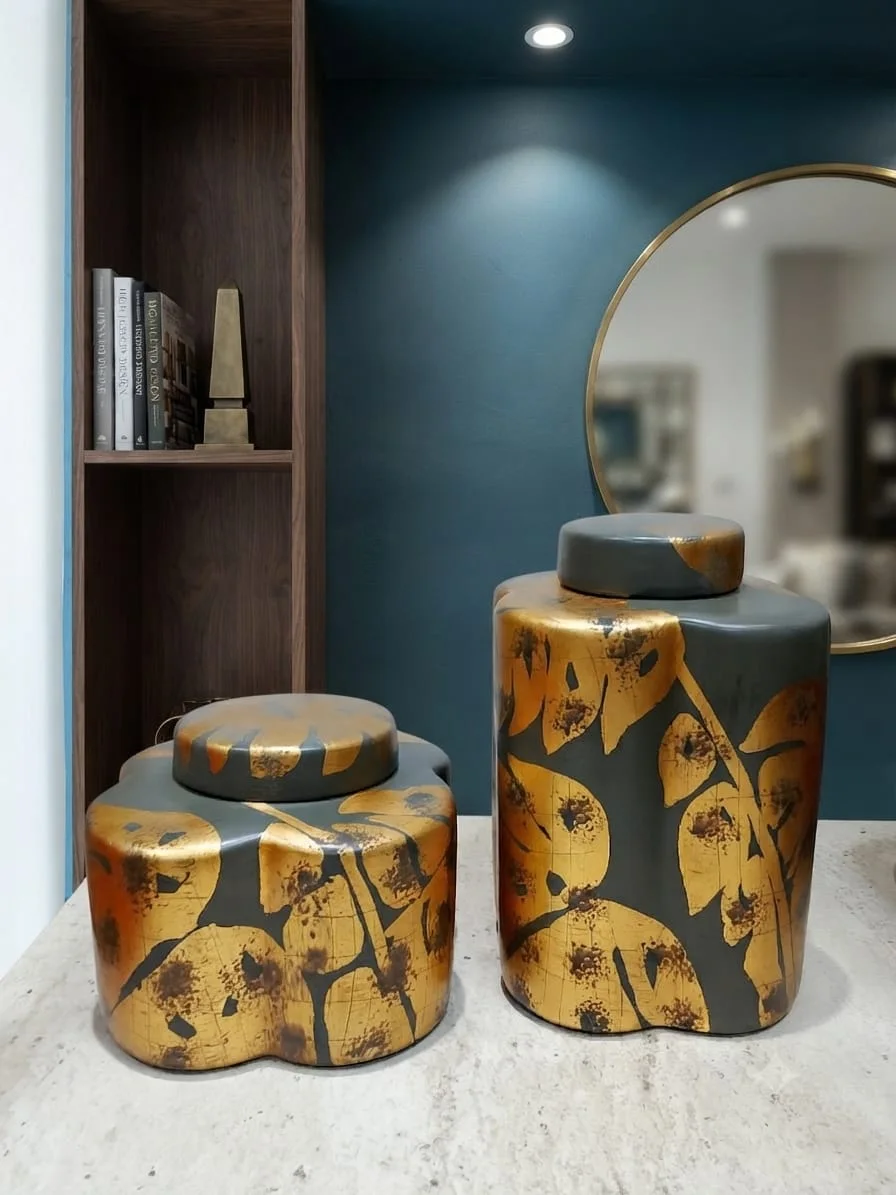 Duo de Vases / Pots Décoratifs en Céramique Gris & Feuillages Dorés