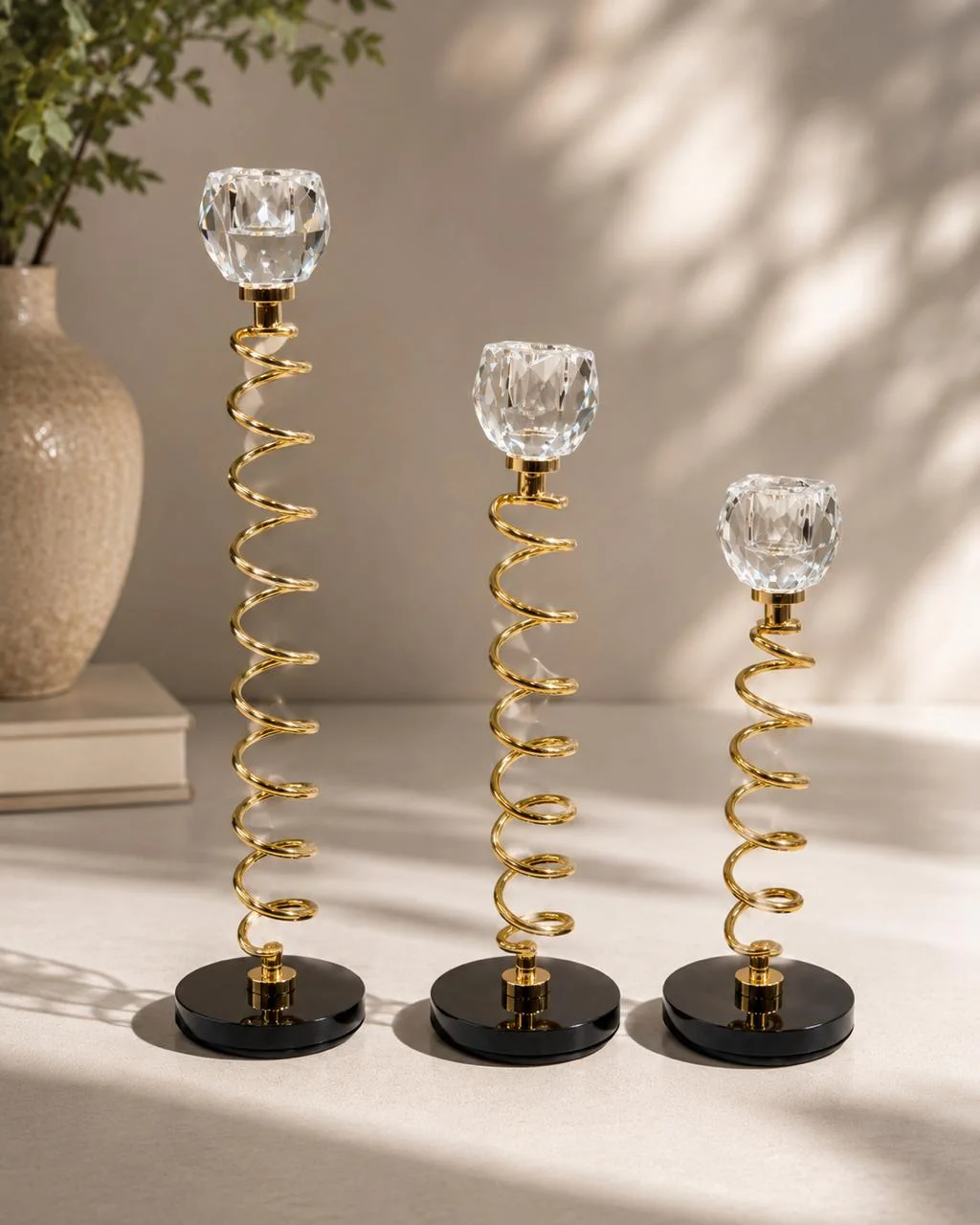 Trio de Bougeoirs Sculpturaux Luxueux