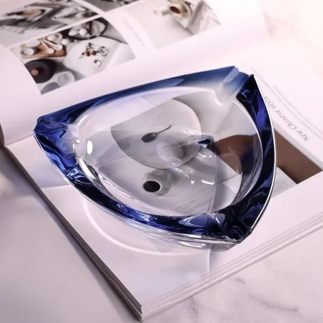 Cendrier de luxe au design créatif