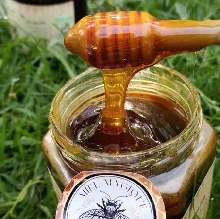 العسل الحر الطبيعي