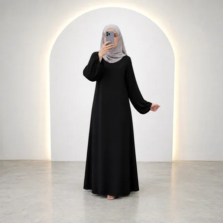 عباية أنيقة بسيطة – راحة وأناقة فكل وقت ✨