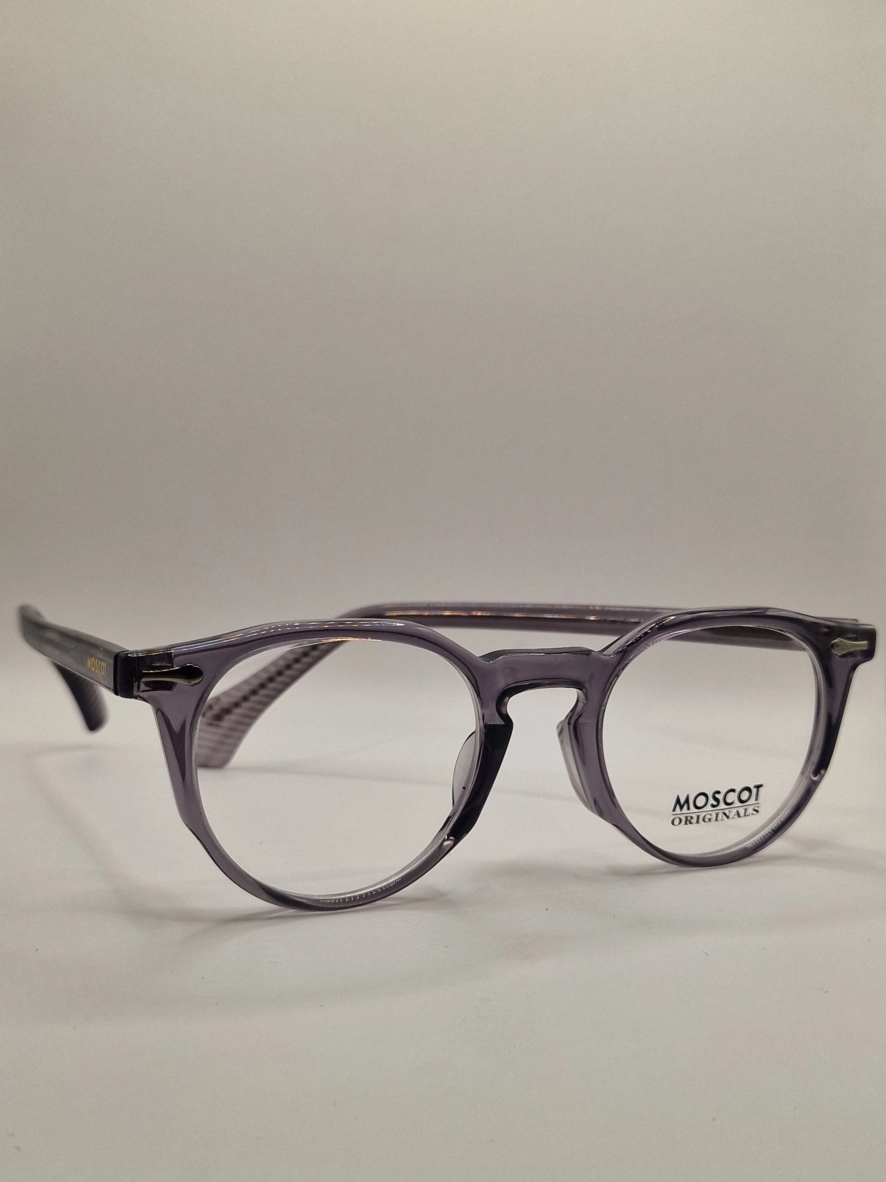 MOSCOT