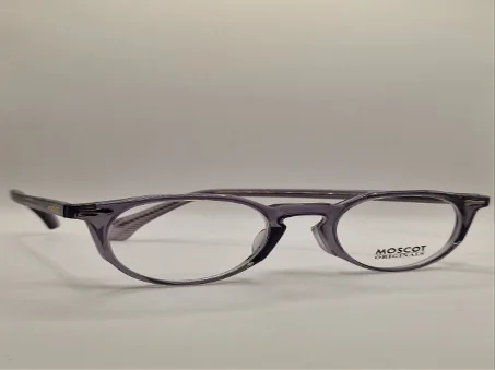 MOSCOT