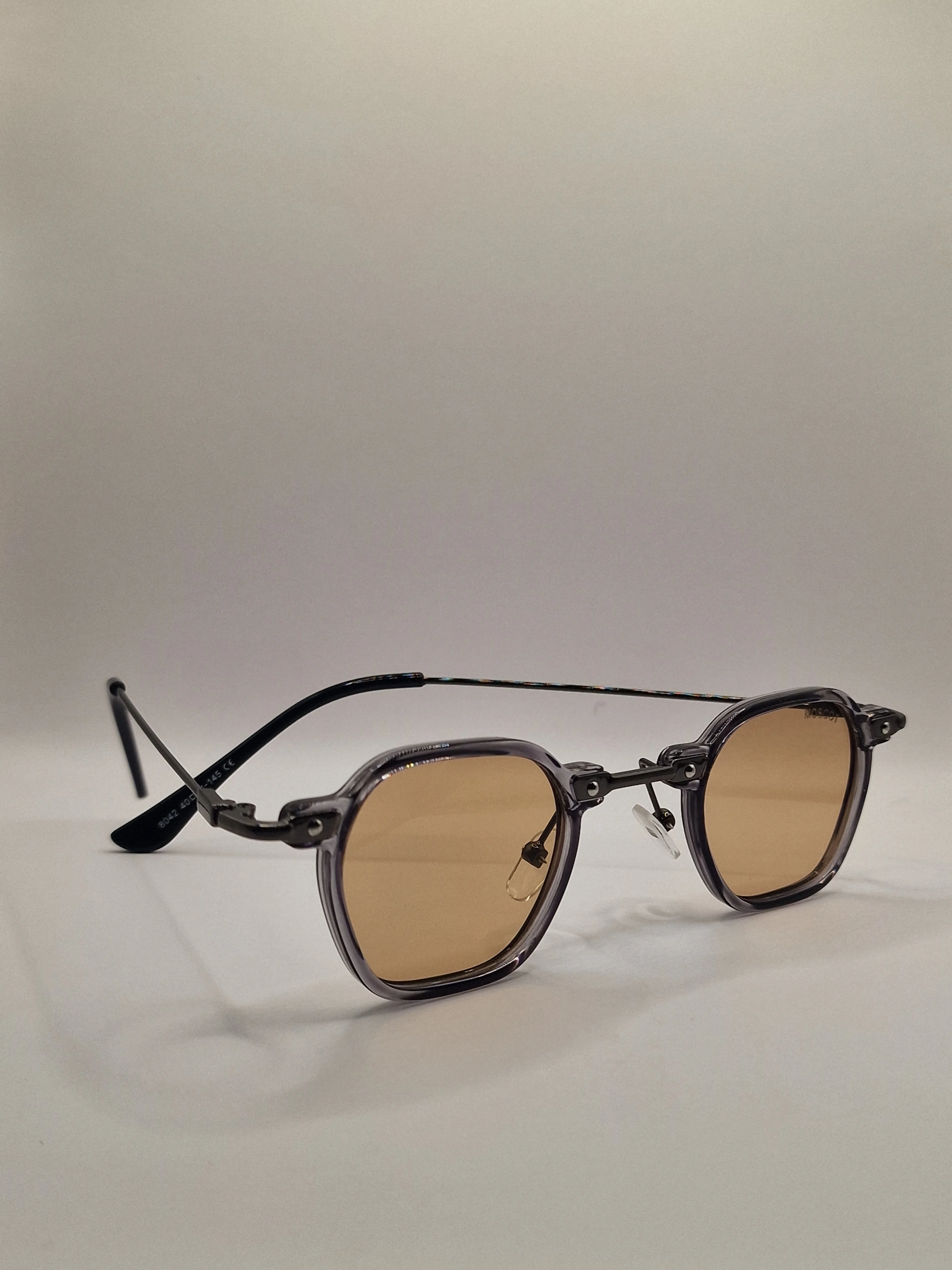 MOSCOT