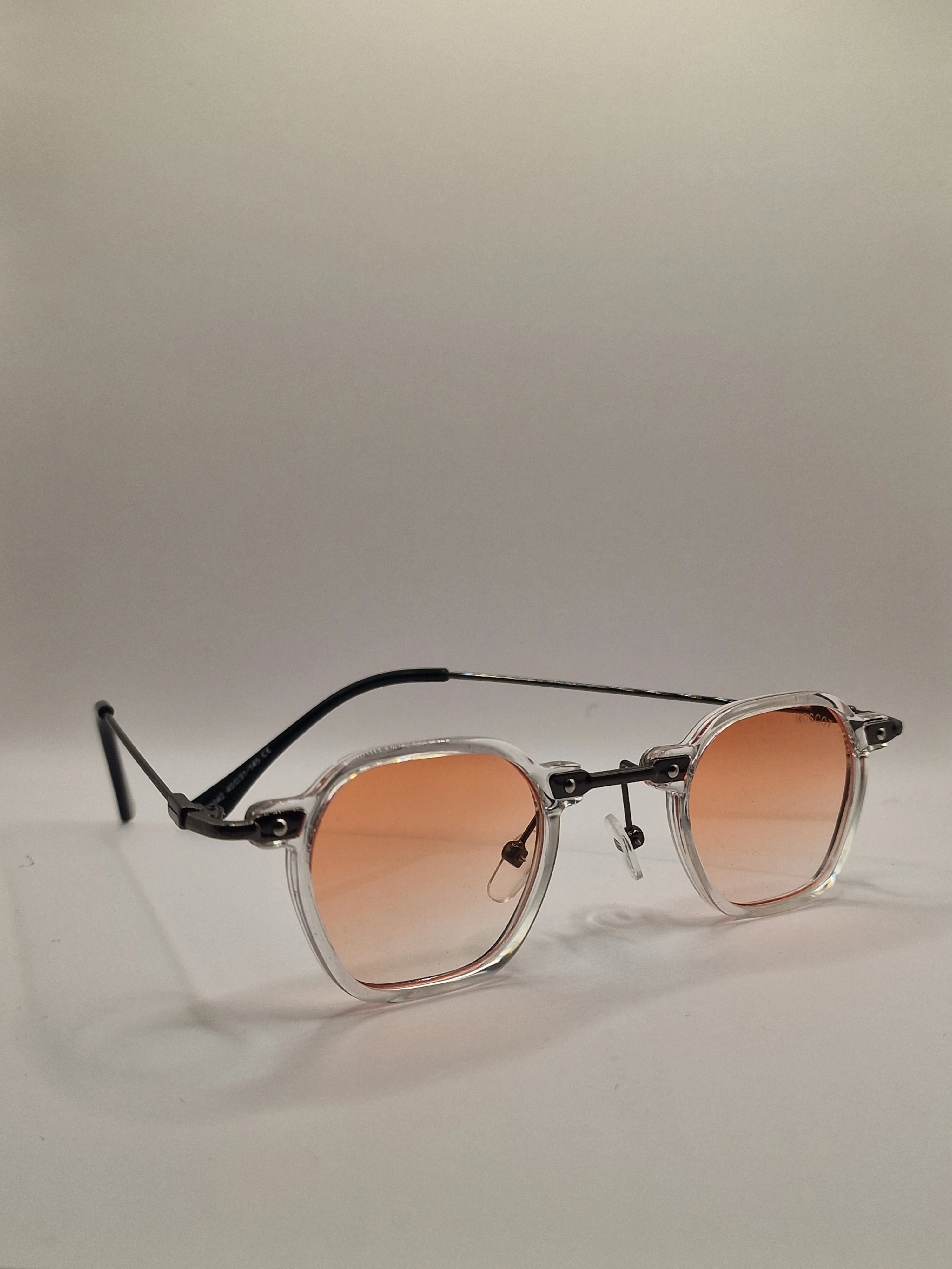 MOSCOT