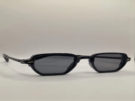 MOSCOT