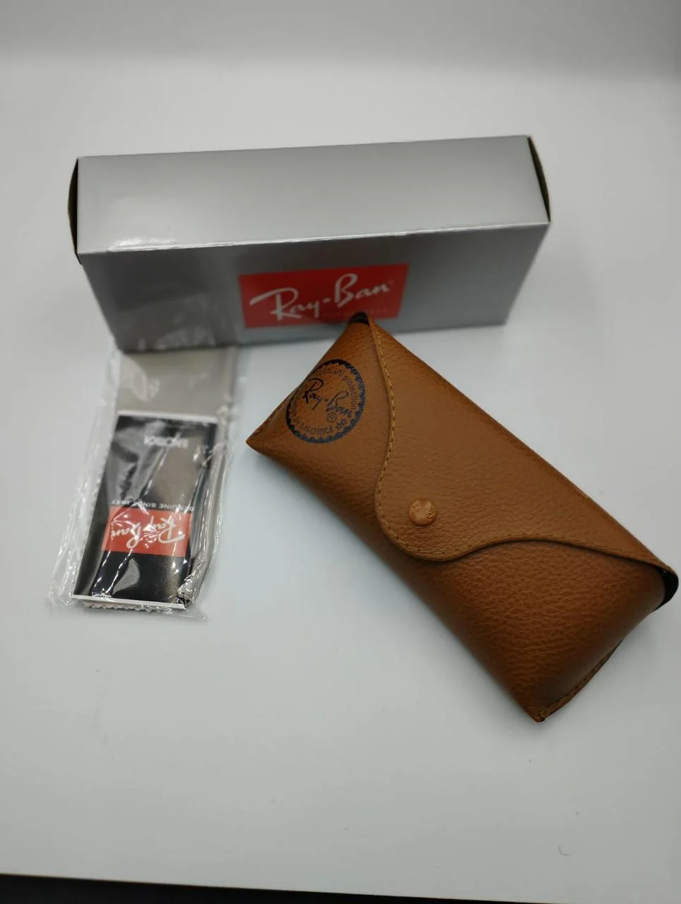 RAYBAN