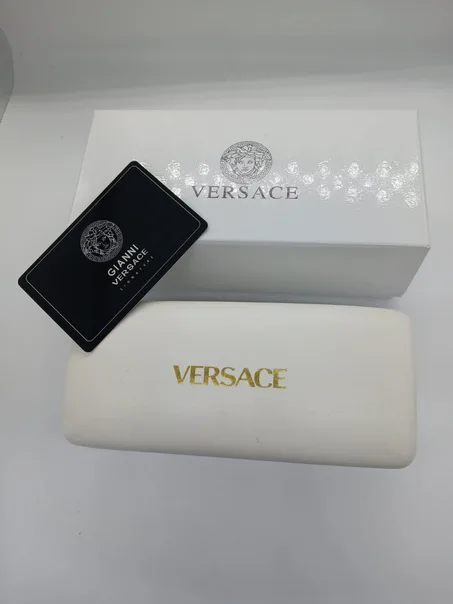 VERSACE