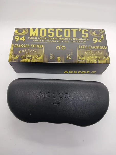 MOSCOT