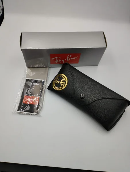 RAYBAN