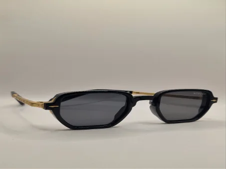 MOSCOT