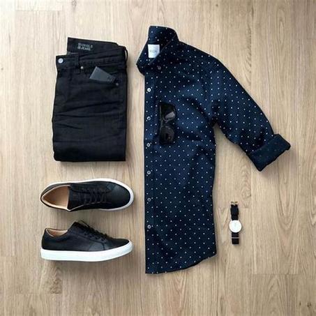 ملابس رجالية