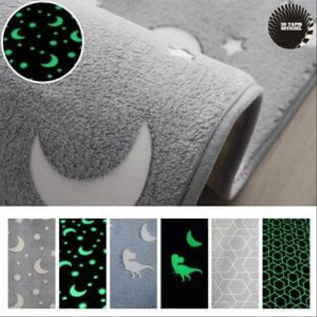 Tapis rectangles motif lumineux, brillants la nuit