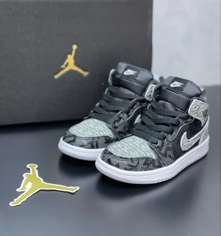 Jordan 1 Mid