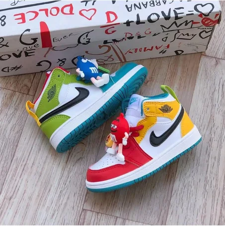 Jordan 1 Mid